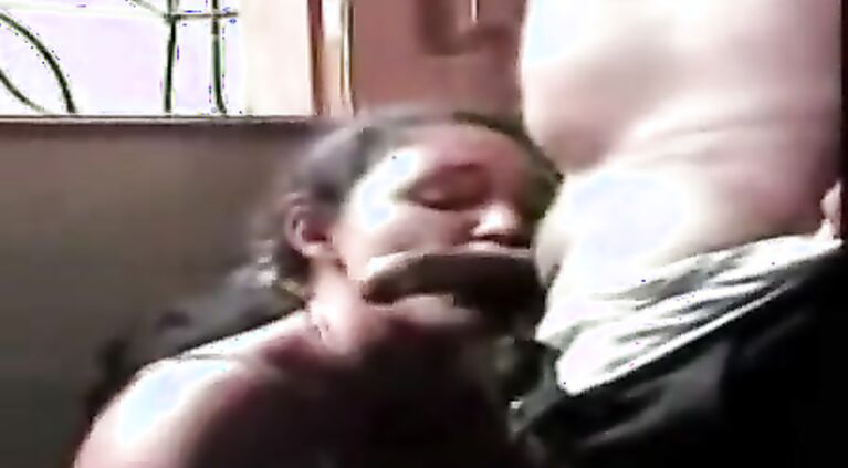 Desi slut sucks and fucks.