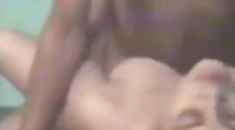 Homemade Desi couple fucking.