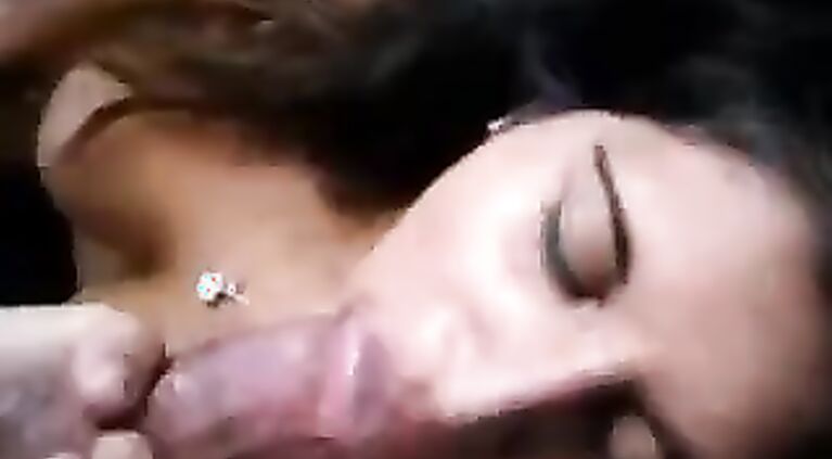 Indian cocksucker swallows a big one.