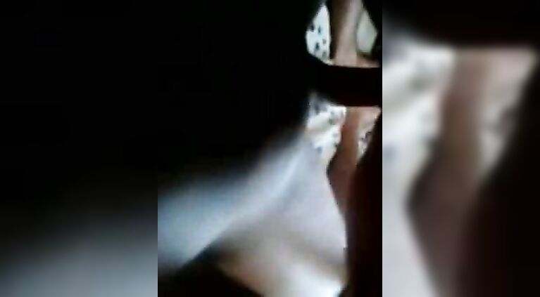 Sexy Indian teen sucks and rides horny guy in bed.