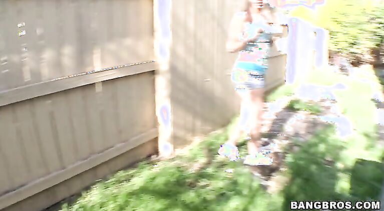 good job dude tho wish i could see more of her than you, you MF