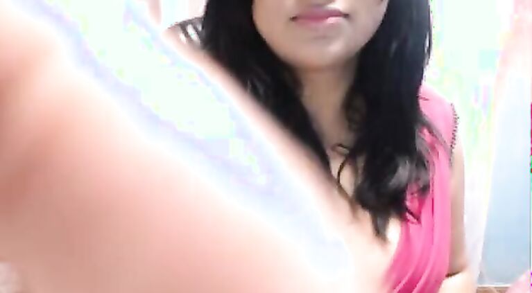 Chubby Roshnie In Pink Saree Strip Naked.