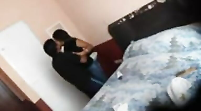 Delhi Uni Couple Caught Fucking In Hotel Room Exposed.
