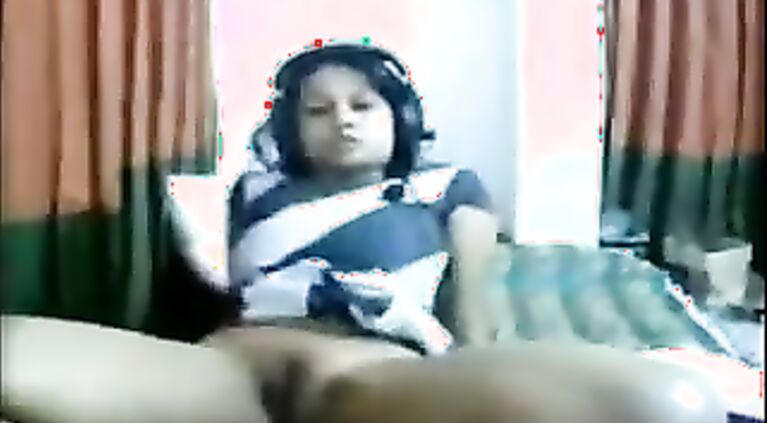 Indian Babe Ummi Cam Show.