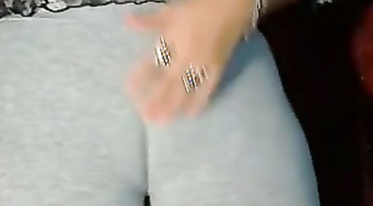 Pakistani Hijabi Bhabhi Boobs And Pussy.