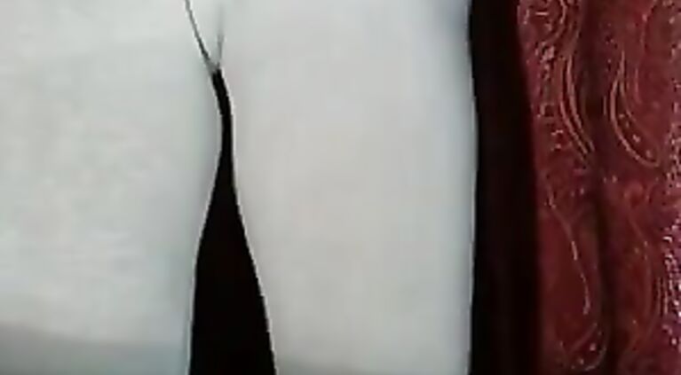 Pakistani Hijabi Bhabhi Boobs And Pussy.