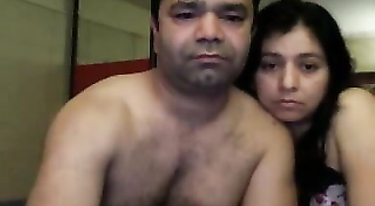 looks very much like manisha but not her what is her name