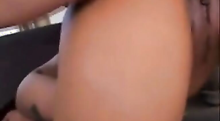 I want to give Ritu my white cock in her black lipped pussy