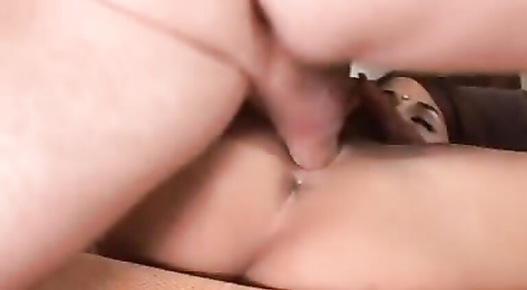 Too bad about the video quality, but a fun vid all the same
