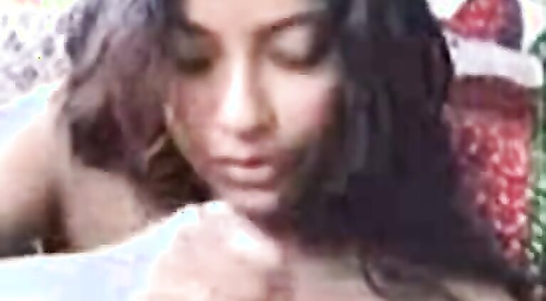 I would love feel the swinging of her ass of slut on my dick