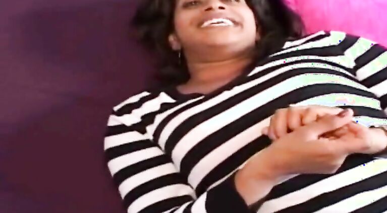 What a beautiful cunt she has Love to taste her cum juices