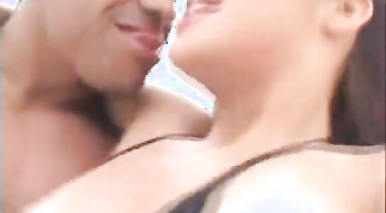 Very Hot Desi Chick fucked on the beach sexy porn.