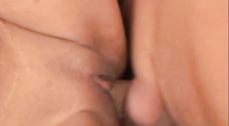Wish i was taking that nice indian cock up my tight asshole