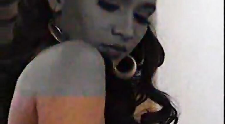 why is this vanilla bullshit downing in interracial section