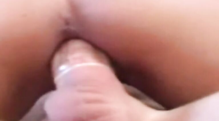 Such a hot and sexy seen but fg done call spoiled every thing