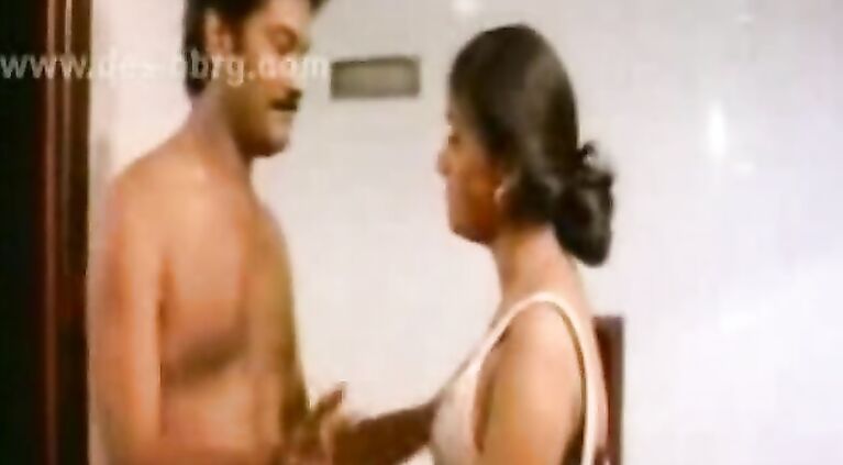 This is by far the hottest Indian amateur video I've ever seen