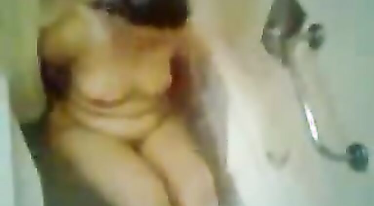 Nice pretty tan skin I love it ill eat that pussy till it burst