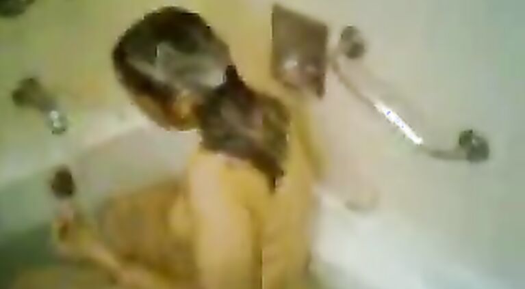 Nice pretty tan skin I love it ill eat that pussy till it burst