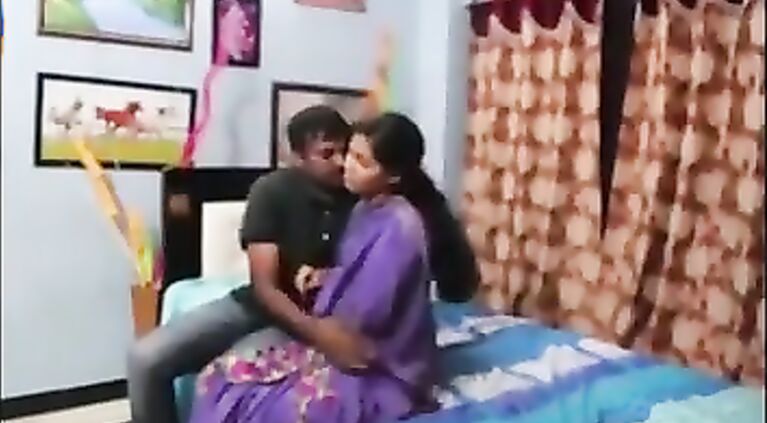 Satin silk Saree Aunty romance with doctor