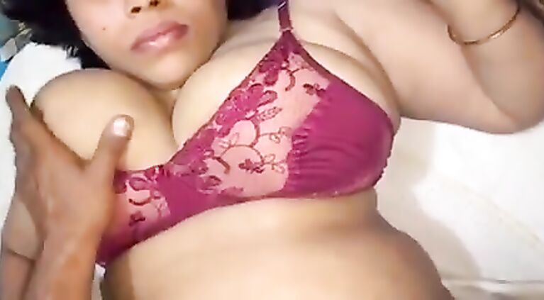 Tamil FAT Escort fucked