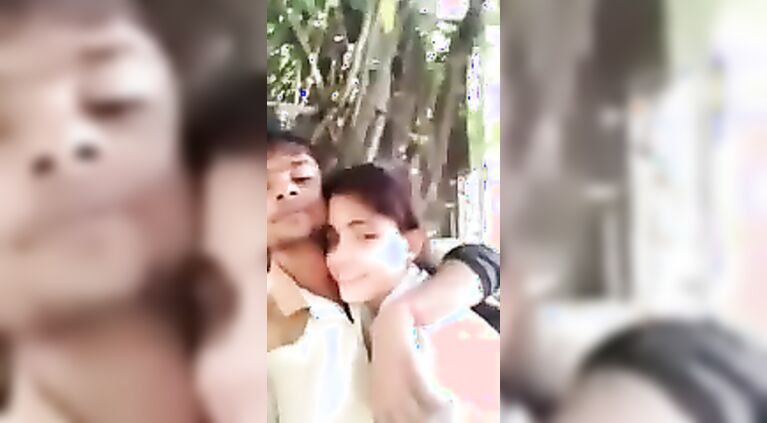 22 kissing allover face and romance
