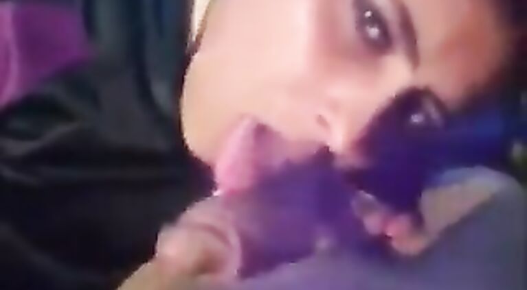 Hottest cum in mouth 17 (Arabic & Tamil girls)