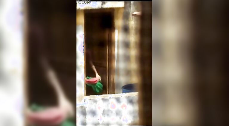 Tamil Neighbour bachi Undressing for Bath Caught Topless