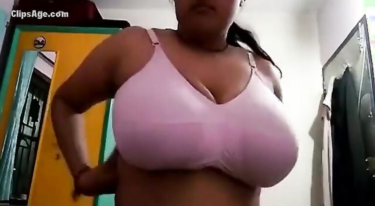 Huge tits tamil pretty fondle herself
