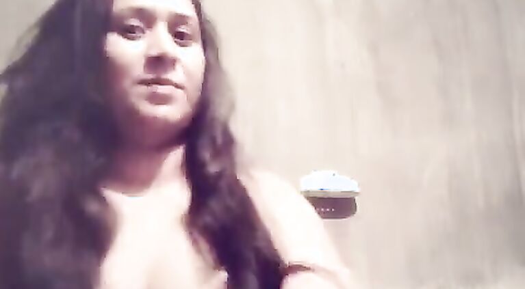pakistani girl remove cloth