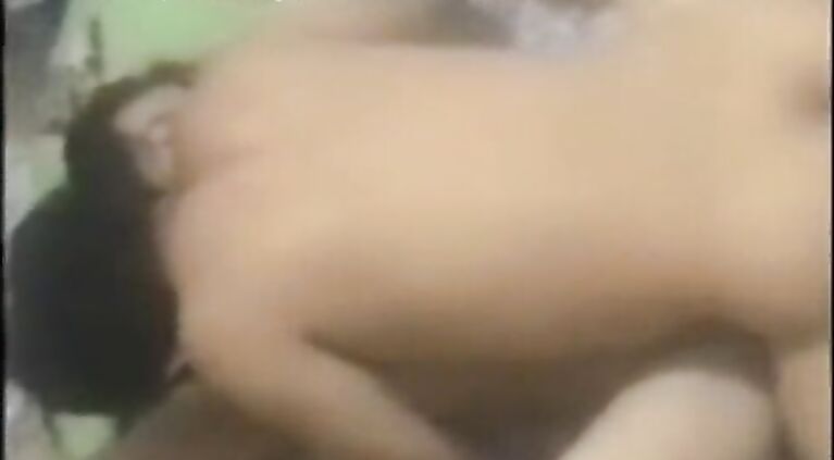 Tamil xxx sex film of cute tamil bhabhi Ragini