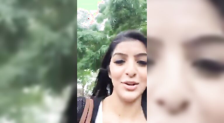 Beautiful Paki Walking & Talking. Periscope Streaming