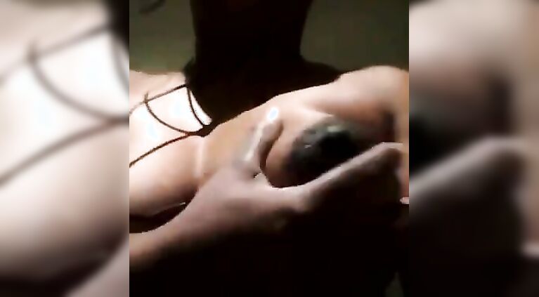 Sri Lankan horny aunty skype chat (pure SL)