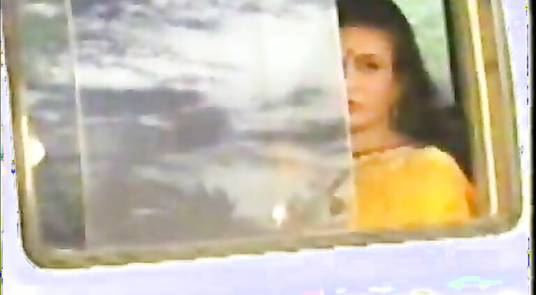 Tamil Aunty Caught A Man To Have Sex