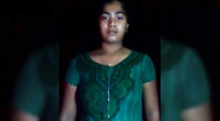 Sri Lanakan Girl - 1 video2porn2