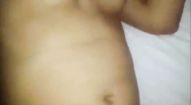 NRI Tamil desi girl sex in hotel room