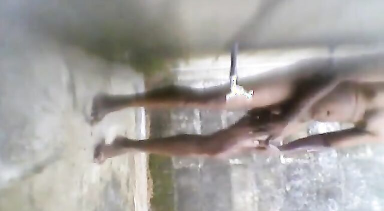 OUT DOOR