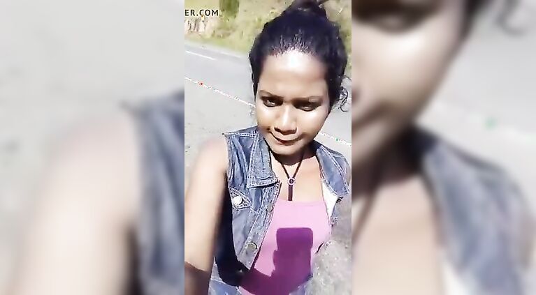 Sri lankan girl