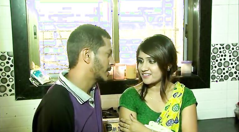 Sexy Naukrani Ke Sath Romance Softcore Hindi Short Video