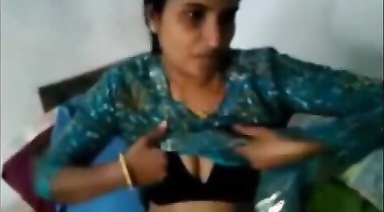 Mallu young girl sexy sex on bed - www.hotreshma.blogspot.in