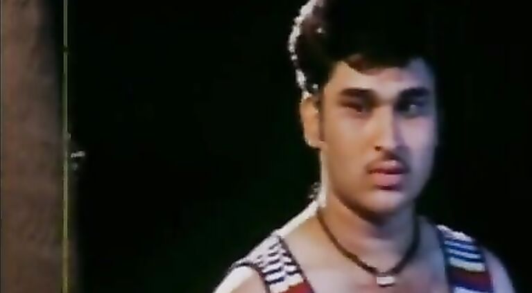 Cute mallu shakeela seducing teen boy