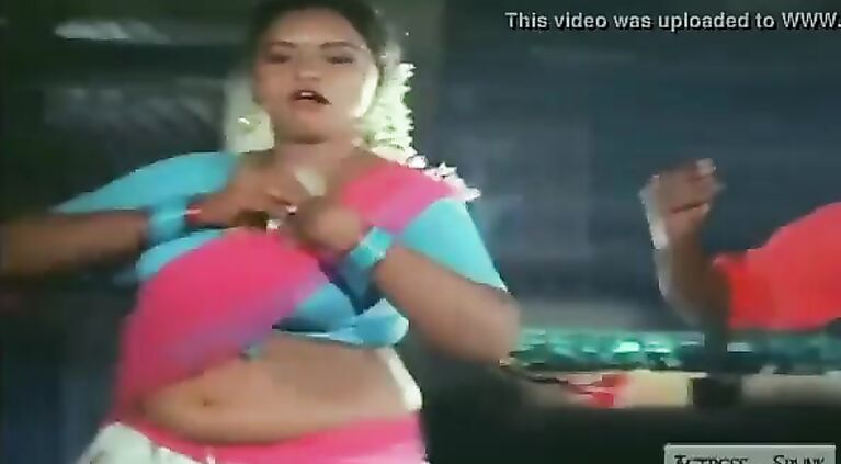 beautiful mallu aunty