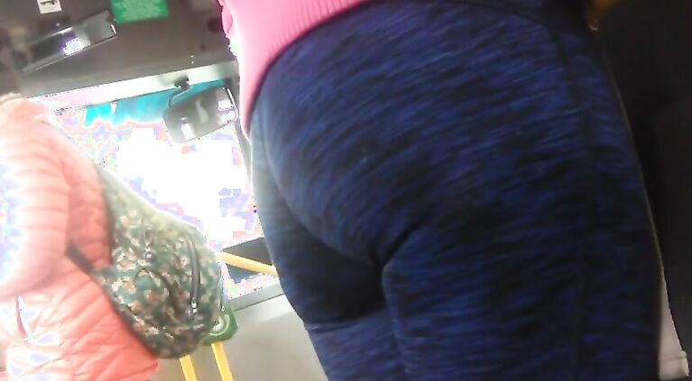 desi girl nice butt in blue tights
