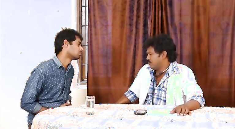 ippadi oru kolutha aunty a yaru vandamnu soluvaga