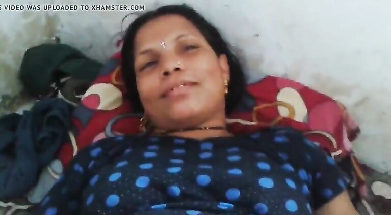 Indian village 0ld bhabhi beautiful fuck