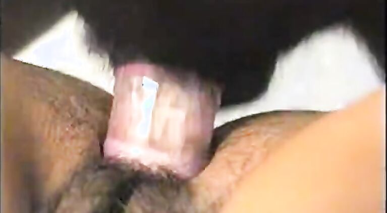 Desi Mom Bhabhi Spreading Legs Wide Missionary Fucking