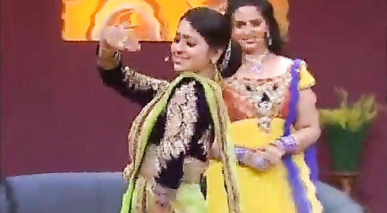 Mallu Serial Actress  Chandana Mazha Actress Megna Beautiful Dance