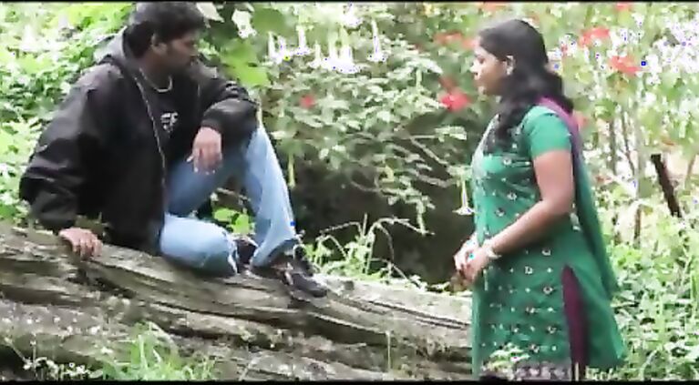 Mallu Aunty Romance With Boy Friend   Non stop Cute Vid   Malayalam Sex Movie