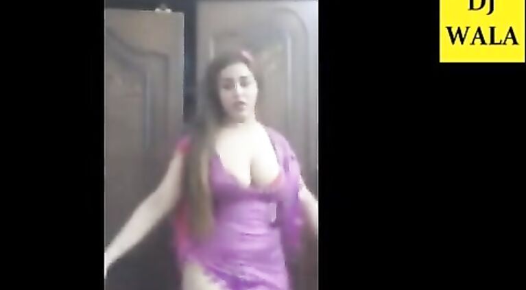Desi Mallu Aunty Home Alone Dance Sex Huge BooBs