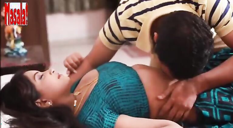 devarbhabhi beautiful romance-- जीजाकीबहनकीसालेनेली-- hottest vid Short video
