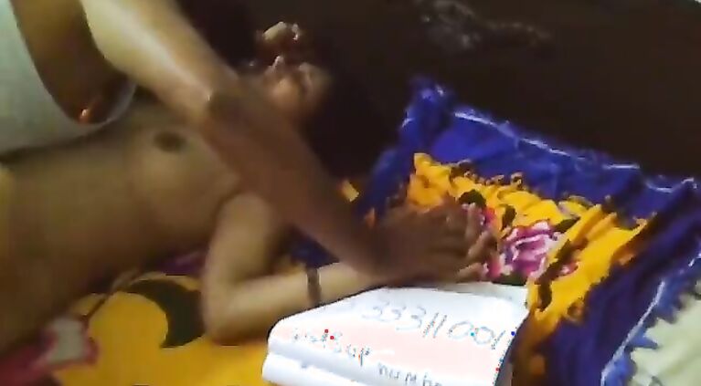 Tamil Housewife